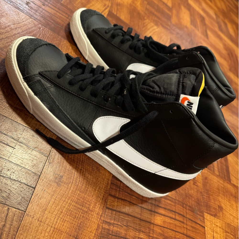 Nike Men's Blazers Size 13